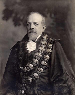 Sir Samuel Gillott.jpg