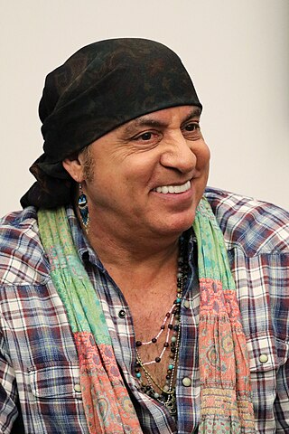 <span class="mw-page-title-main">Steven Van Zandt</span> American musician and actor (born 1950)