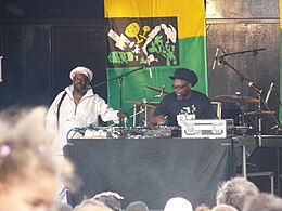 Soul II Soul MC feat Chickaboo, Lambeth Country Show 2010, Brockwell Park (4803779361) .jpg