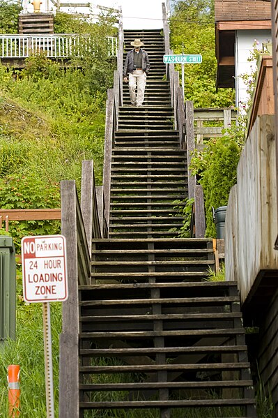 File:Stairs in Ketchikan.jpg