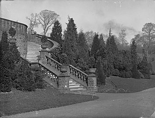 Steps leading to Conservatory, Bellevue Park, Newport