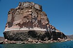 Stratified Island dekat La Paz, Baja California Sur, Meksiko.