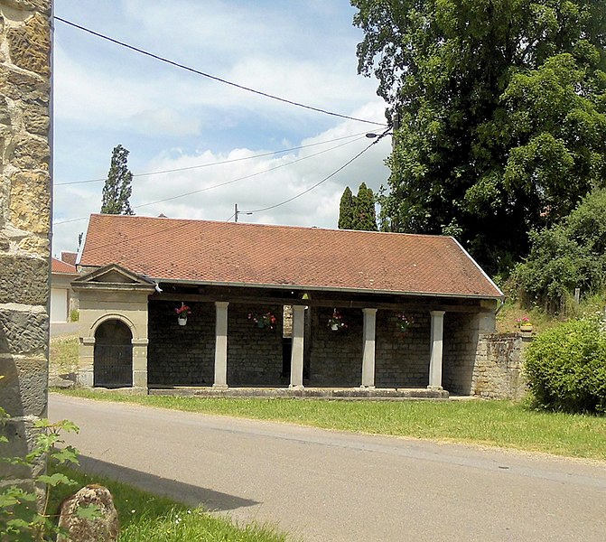 File:Tartécourt, Lavoir.jpg