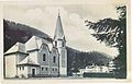 Kostol evanjelickej cirkvi. Zásluhu na jeho výstavbe mali evanjelici zo Spišskej Belej a knieža Hohenlohe, majiteľ tunajšieho zámku. Kostol v nerománskom slohu vysvätili 21.8.1906.