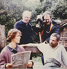 Claus Peter Witt mit Eva Mattes, Dieter Laser und Kameramann Rudolf Körösi bei Dreharbeiten am Set von Union der festen Hand