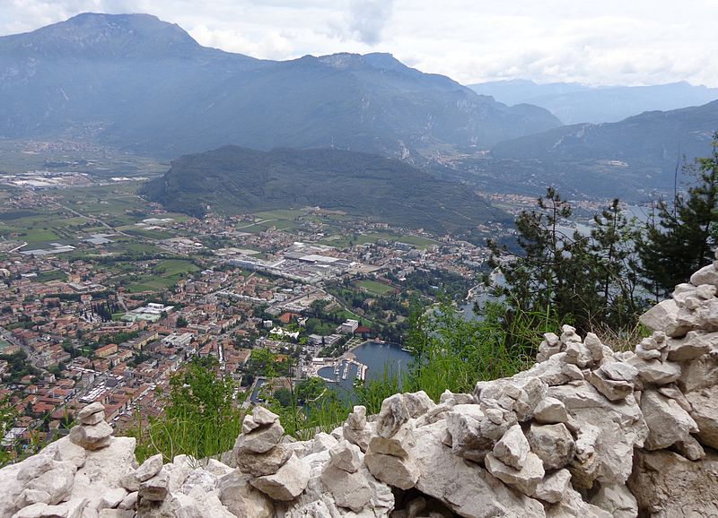 File:View from St. Barbara - Riva del Garda.jpg