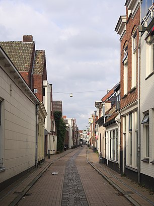 Hoe gaan naar Visserstraat 2, 9712 CV Groningen met het openbaar vervoer - Over de plek