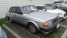 Volvo 240 sedan.jpg