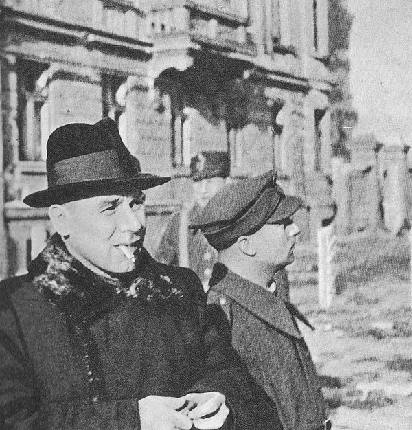 Gomułka in recaptured Warsaw, 1945