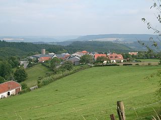 <span class="mw-page-title-main">Tandel</span> Commune in Vianden, Luxembourg