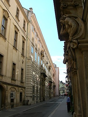 Eugen Von Savoyen: Herkunft, Wappen, Leben