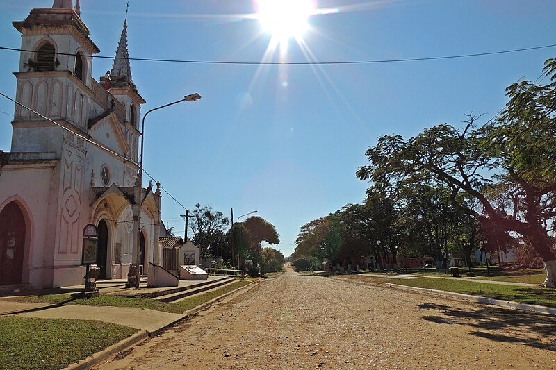 File:Yapeyú-Corrientes-Argentina (29101846414).jpg