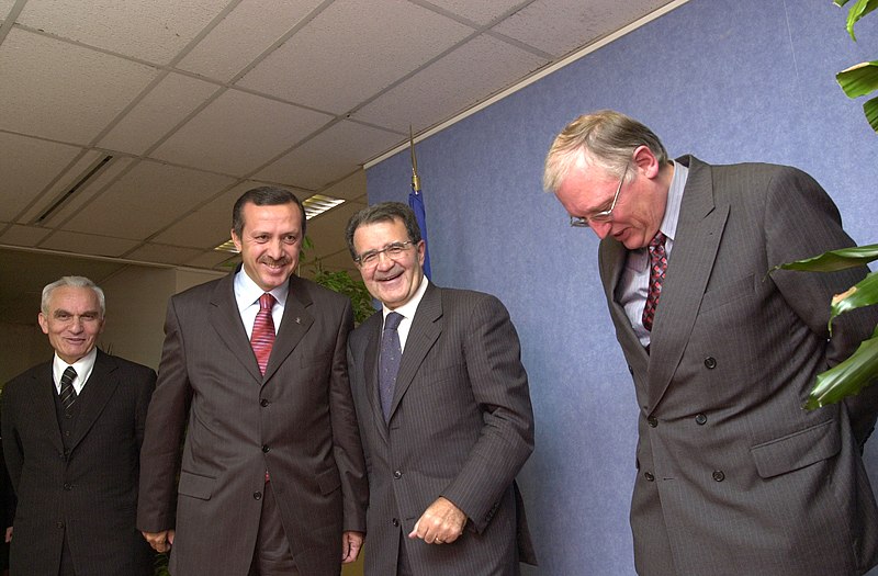 File:Yasar Yakis, Recep Tayyip Erdoğan, Romano Prodi and Günter Verheugen in 2002.jpg