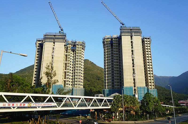 File:Yu Tai Court under construction in November 2018.jpg