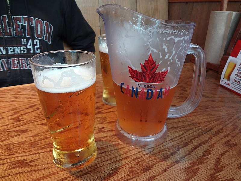 File:'Canadian' beer (20130658293).jpg