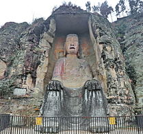 Buddhan patsas.