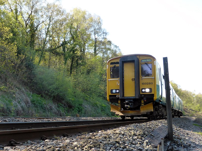 File:150280 to Barry Island approaching the Devils Bridge (13933075863).jpg