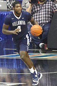 20170213 Villanova-Depaul Eric Paschall regateando.jpg