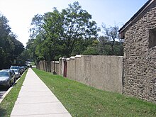 File:20th_Street_Wall.JPG