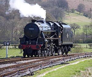 Class 4 6. LMS Stanier class 5 4-6-0. Stanier Black 5. Черный паровоз. В5 паровоз.