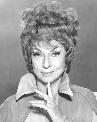 <span class="mw-page-title-main">Agnes Moorehead</span> American actress (1900–1974)