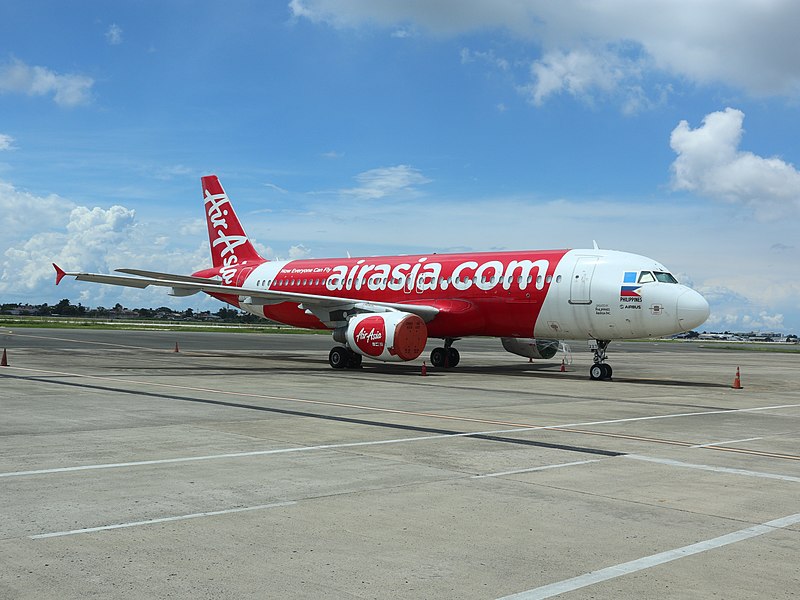 File:Air Asia plane at Mactan Airport runway (Lapu-Lapu City, Cebu; 09-08-2022).jpg