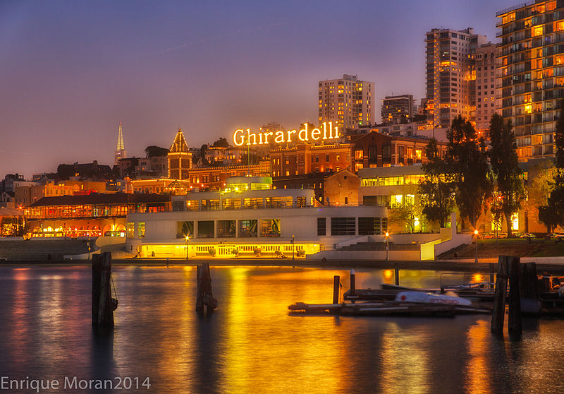 File:Aquatic Park-Ghirardelli.jpg