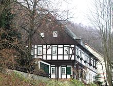 Umgebindehaus an der Knappensiedlung Bergfreiheit aus dem 17. Jahrhundert