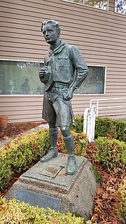 <i>The Scout</i> (Portland, Oregon) Statue by R. Tait McKenzie in Portland, Oregon