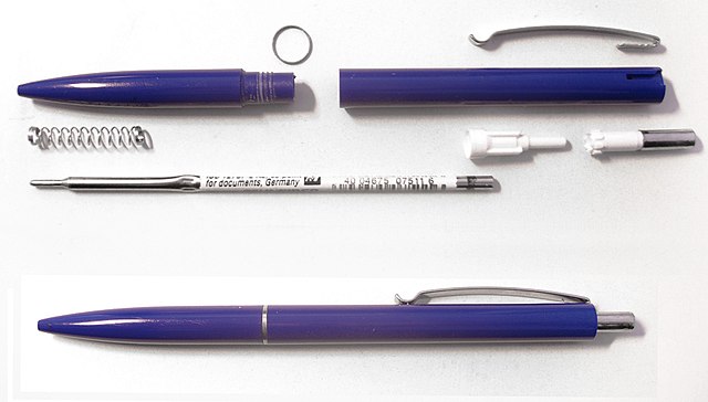 https://upload.wikimedia.org/wikipedia/commons/thumb/f/fd/Ballpoint-pen-parts.jpg/640px-Ballpoint-pen-parts.jpg