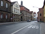 Erlanger Straße mit Reformierter Kirche