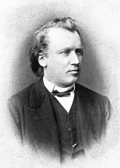 Johannes Brahms, circa 1872 Brahms c. 1872.jpg