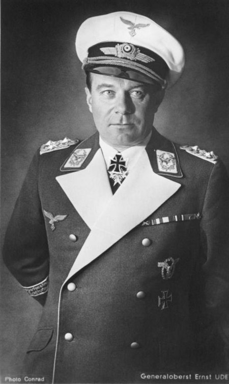 Bundesarchiv Bild 146-1984-112-13, Ernst Udet.jpg