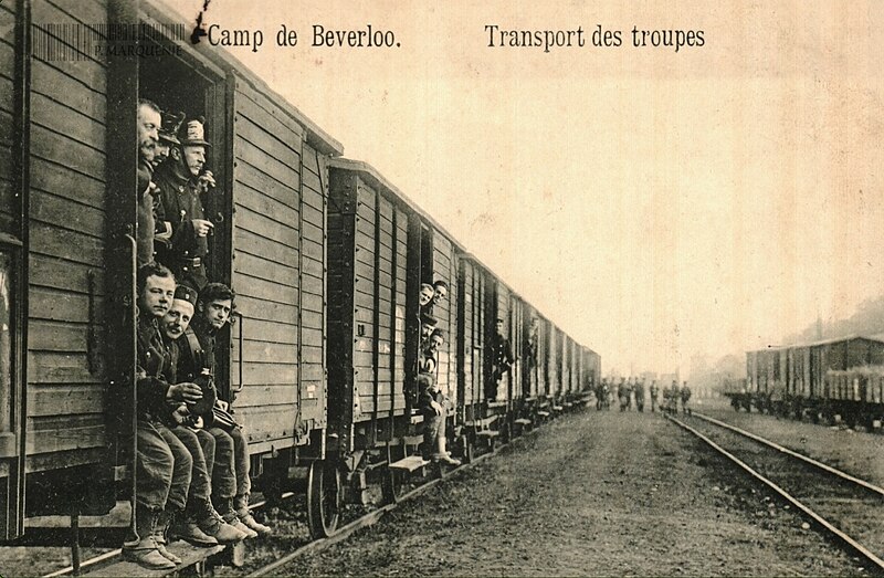 File:Camp de Beverloo - Transport des troupes.jpg