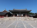Myeongjeongjeon, the throne hall of Changgyeonggung Palace.