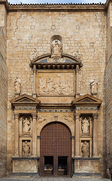 File:Colegiata de Santa María de los Sagrados Corporales, Daroca, Zaragoza, España, 2014-01-08, DD 30.jpg