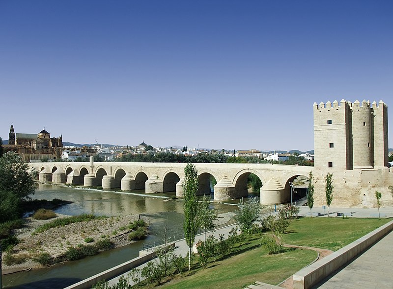 File:Cordoba-Puente Romano06.jpg