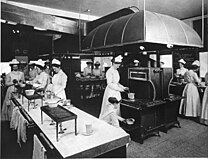 Dietetics laboratory at Margaret M. Carnegie School, Pittsburgh, PA, around 1910-20. (3856265267).jpg