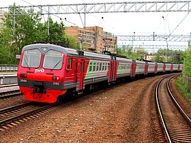 ЭД4М-0182 в серо-красно-зелёной окраске ОАО «РЖД» «Экопоезд»