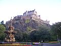 El castell d'Edimburg s'assenta sobre un tap volcànic, conegut com Castle Rock (roca del castell).