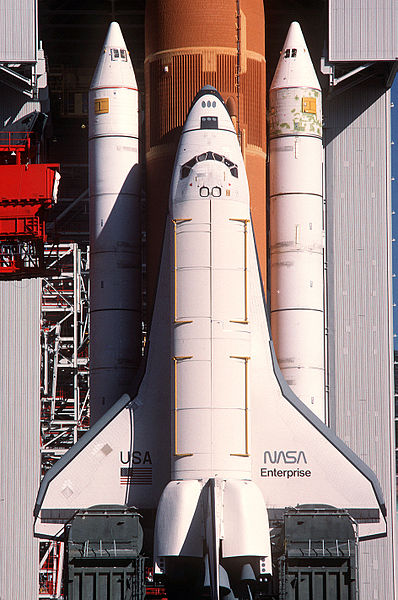 File:Enterprise close-up at Vandenberg AFB SLC-6 - DF-ST-86-00717.jpg