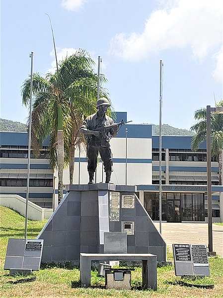 Statue representing Puerto Rican soldier who fought in Vietnam / Korea, in front of a government building