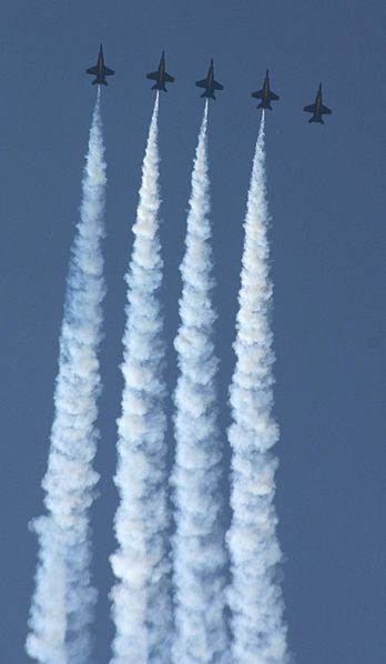 File:F-18s sending smoke signals (2506763247).jpg