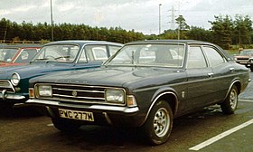 Ford Cortina III 2000E in England 1973.jpg