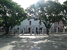 Cuartel Militar Espanol ("El Castillo), in Ponce Front view of Escuela de Bellas Artes de Ponce, Bo. Quinto, Ponce, PR (IMG 2954).jpg