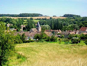 Genainville (95), vue sur le village depuis les environs du cimetière.jpg
