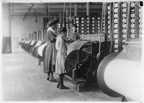 Child labor at Loray Mill in Gastonia, 1908. Photo by Lewis Hine.