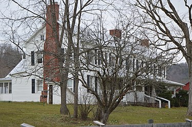 Former tavern Green Valley farmhouse.jpg