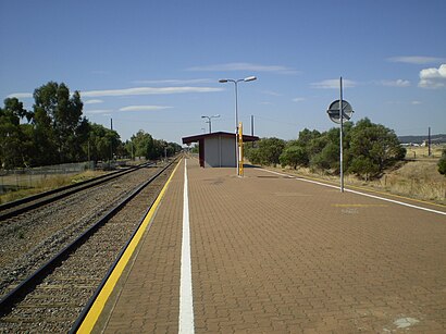 How to get to Greenfields Railway Station with public transport- About the place