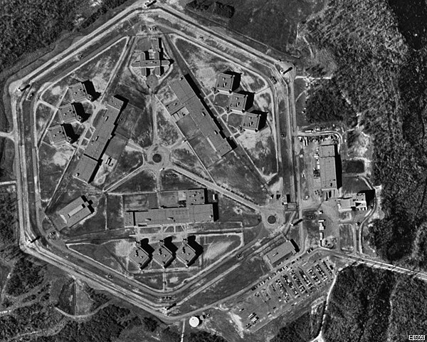 1994 aerial photo of the prison